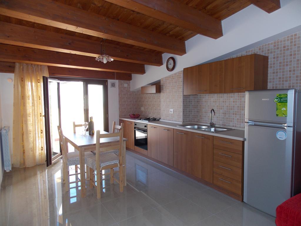 Residence Ideal Алкамо Екстериор снимка